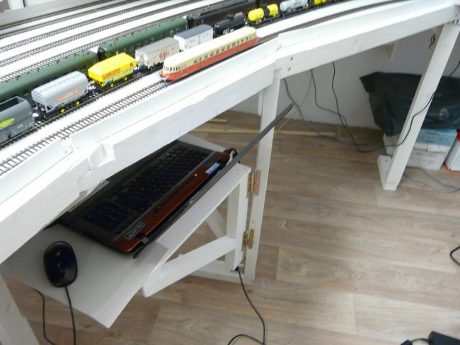 Table escamotable.JPG